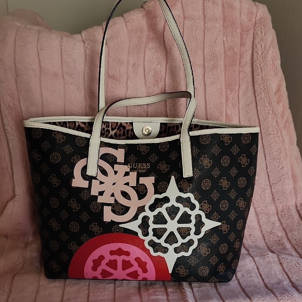 GUESS Black and Pink Patterned Tote